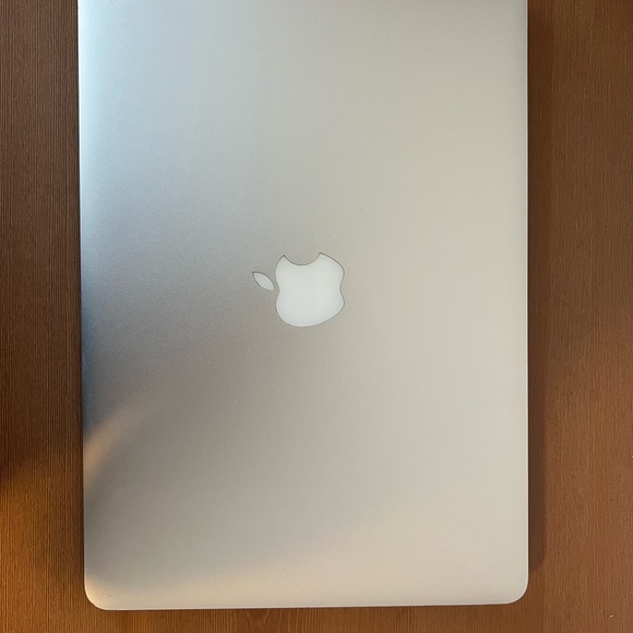 Apple MacBook Air (2014) - Picture 4 of 4